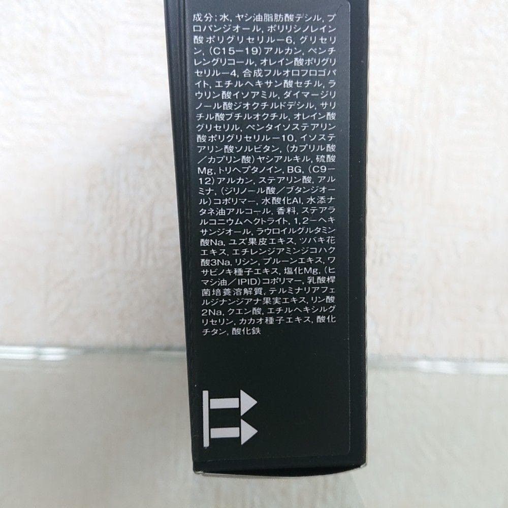 ケース付 03790 NARS ライトリフレクティング セラムクッションファンデ