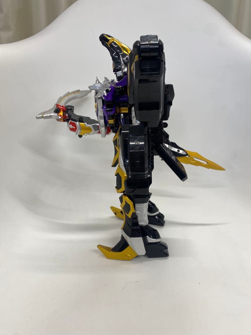 魔法戦隊マジレンジャー　魔神合体DXウルカイザー