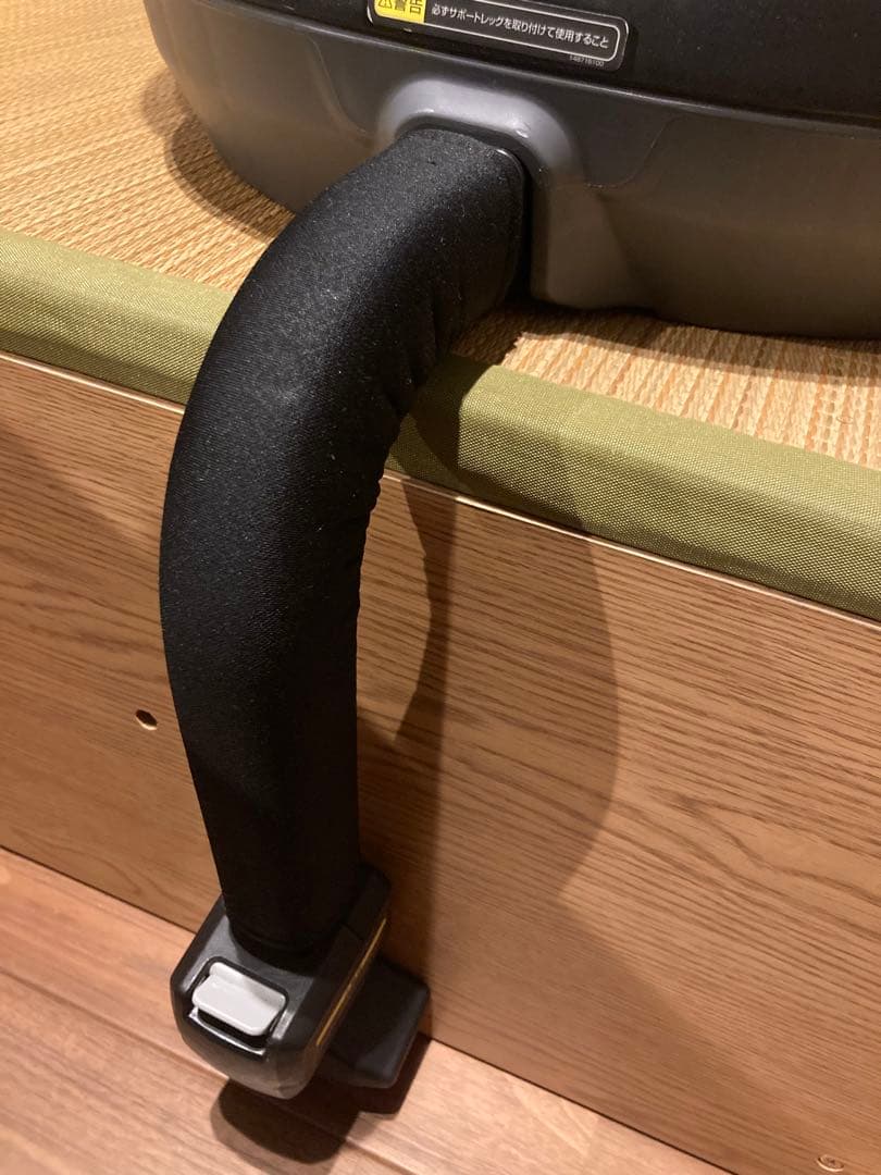 クルムーヴスマート JN-550 エッグショック コンビ チャイルドシート