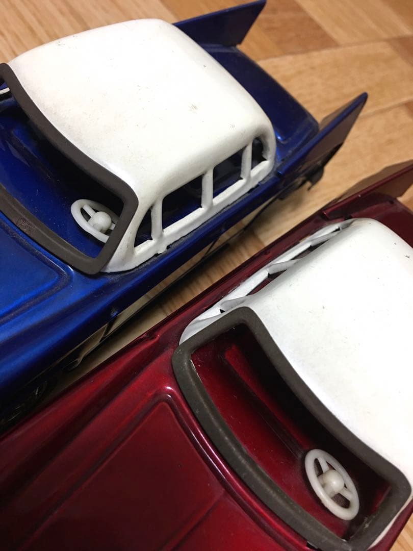 早い者勝ち〜　レトロなブリキおもちゃ　キャデラック　２台セット　更にセール！！