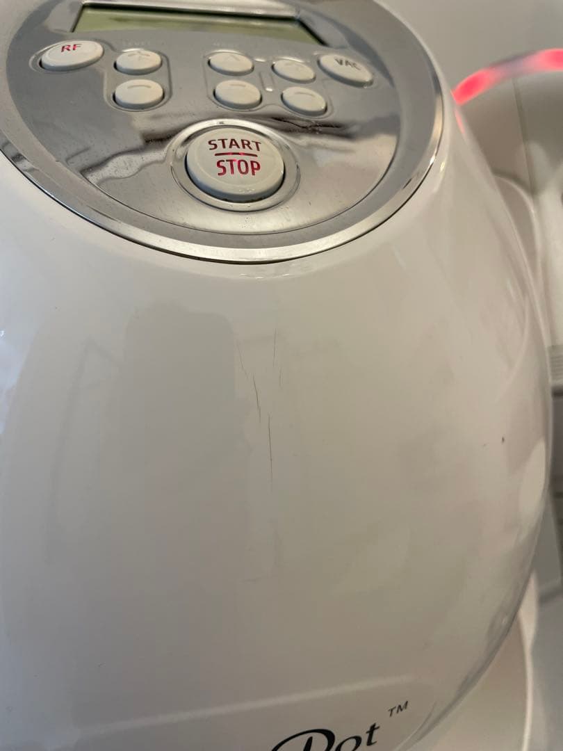 マジックポット美容機 ラジオ波.吸引.LED、3つを合わせた施術が同時に