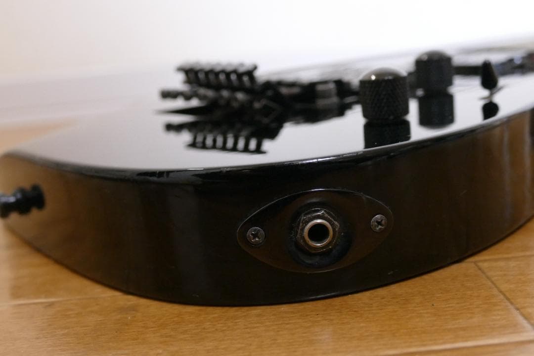 グラスルーツ製 7弦エレキギター リバースヘッド ダンカン搭載