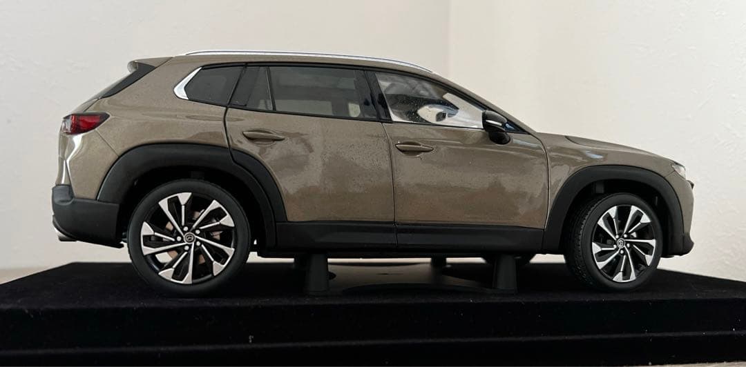 マツダ MAZDA CX-50 1/18 ミニカー