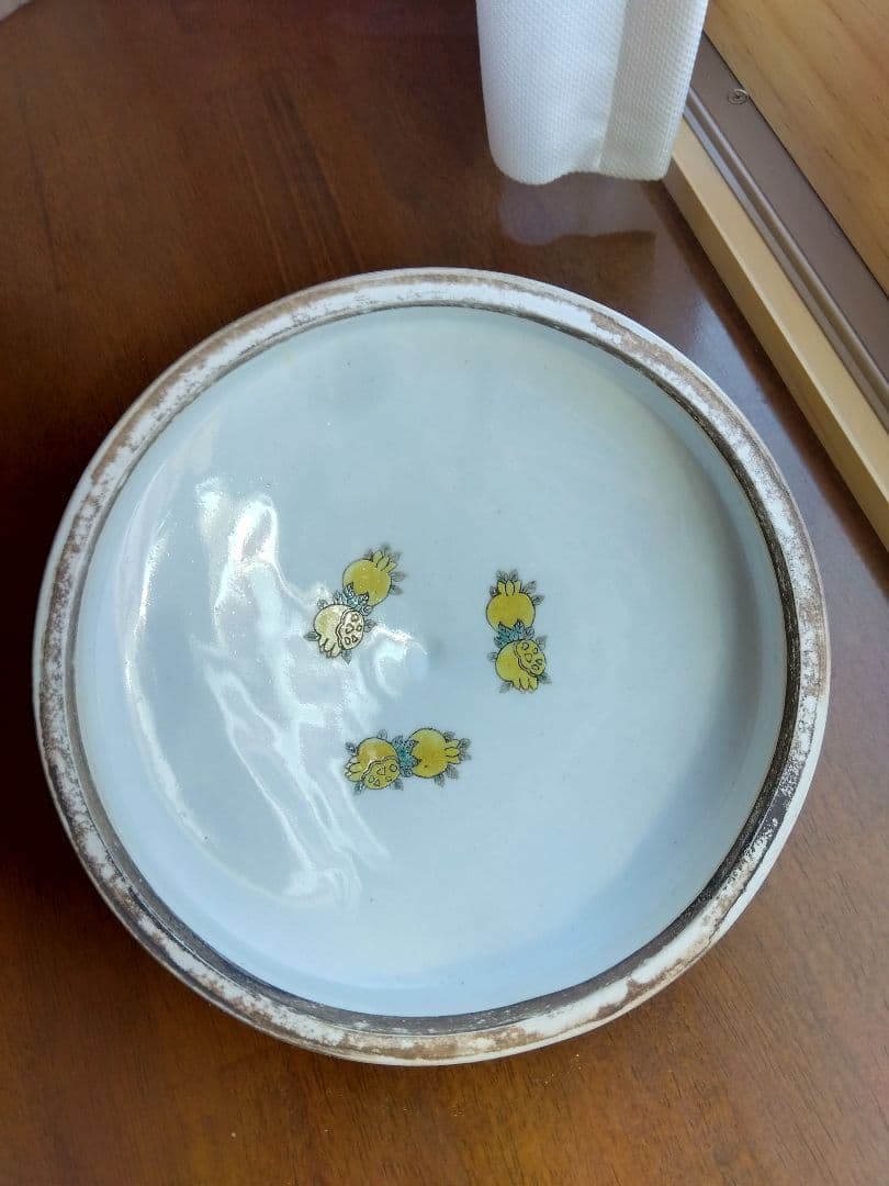 中国古美術　色絵陶器