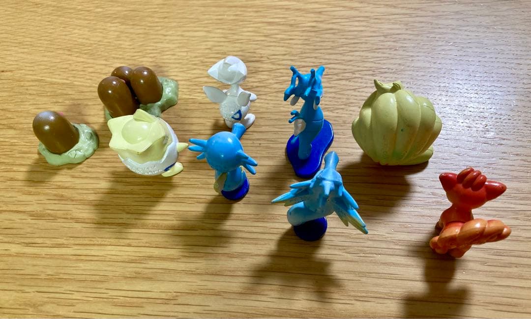 ポケモン モンコレ 初期 9体セット まとめ売り トゲチック、キングドラなど