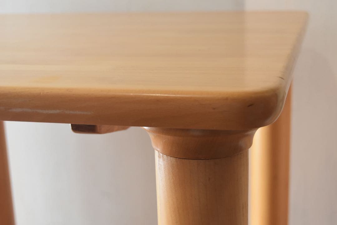 飛騨産業 ダイニングテーブル