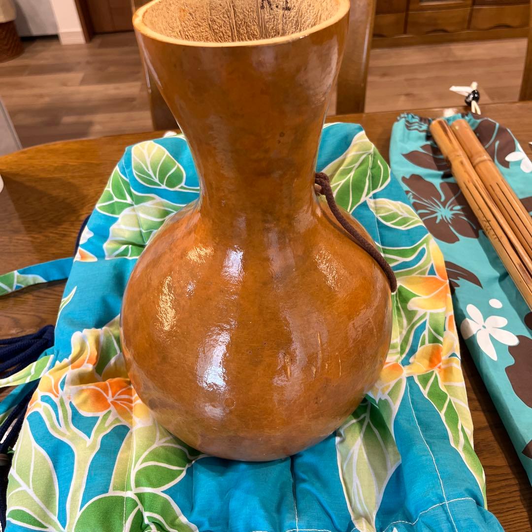 フラダンス楽器　イプ　プイリ　イリイリ