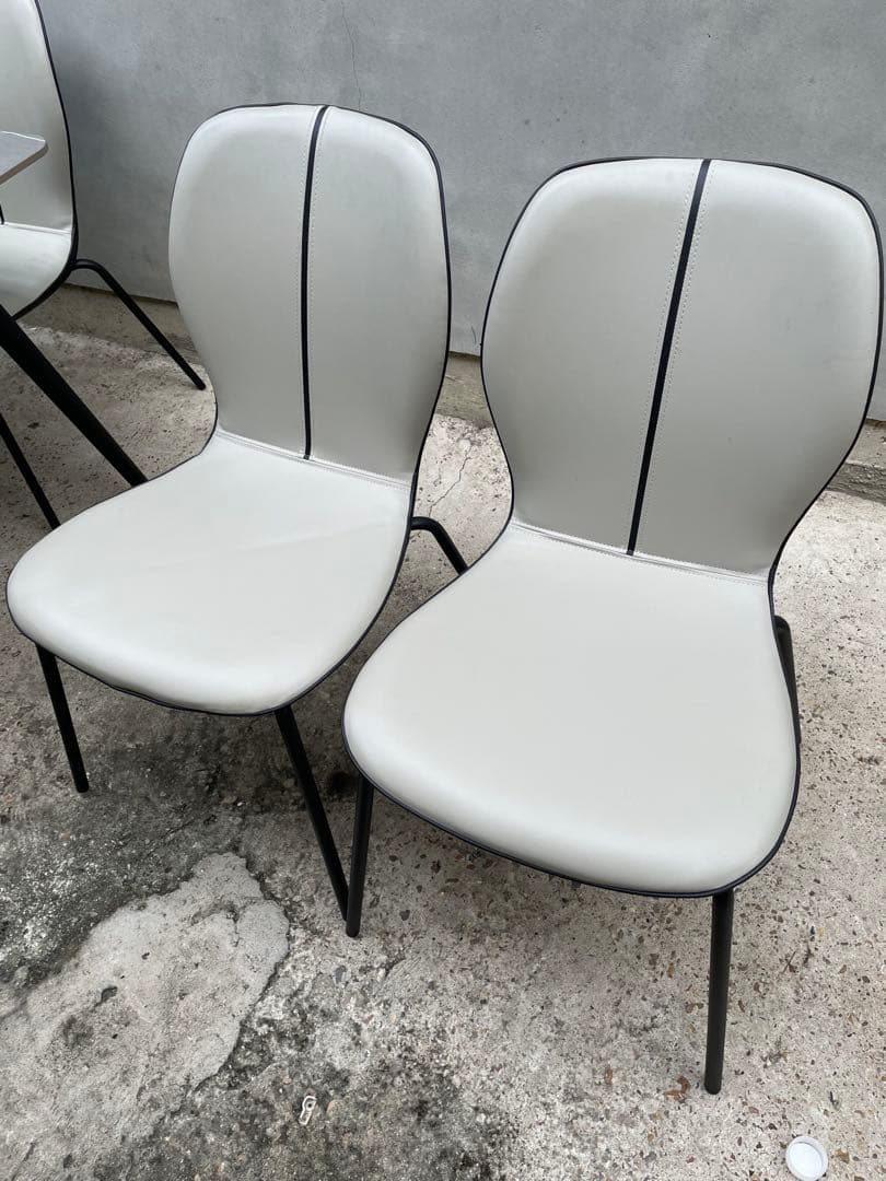 近隣配達可能　美品　インテリア岩永　セラミック製　ダイニングセット