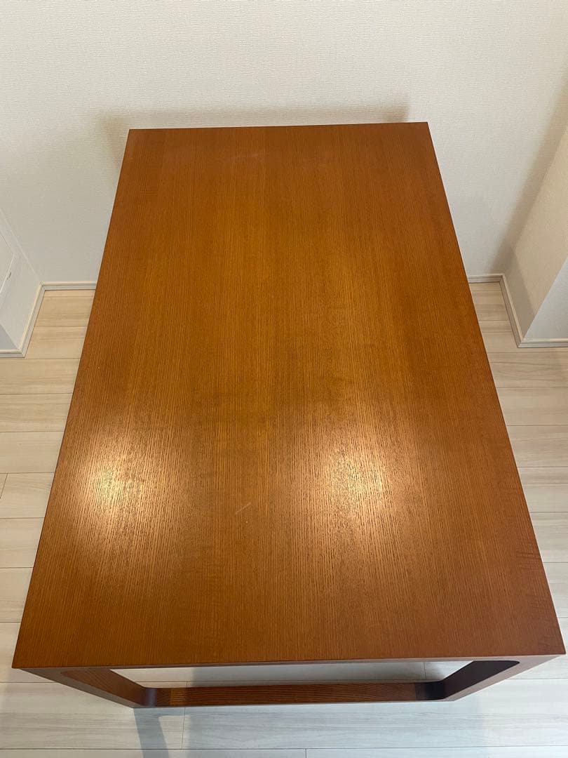 IDEE マルーダイニングテーブル