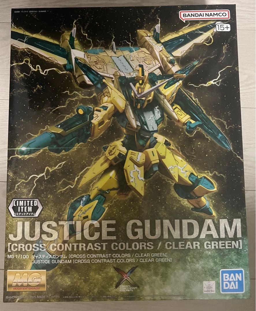 ロボット JUSTICE GUNDAM [CROSS CONTRAST COLORS] BANDAI MG 1/100 Justice Gundam Cross Contrast Colors / Clear