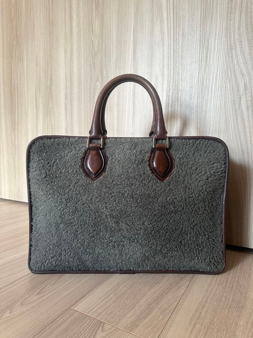 ま*つ様 特注100万円 ベルルッティ ドゥジュール シアリング レザー バッグ