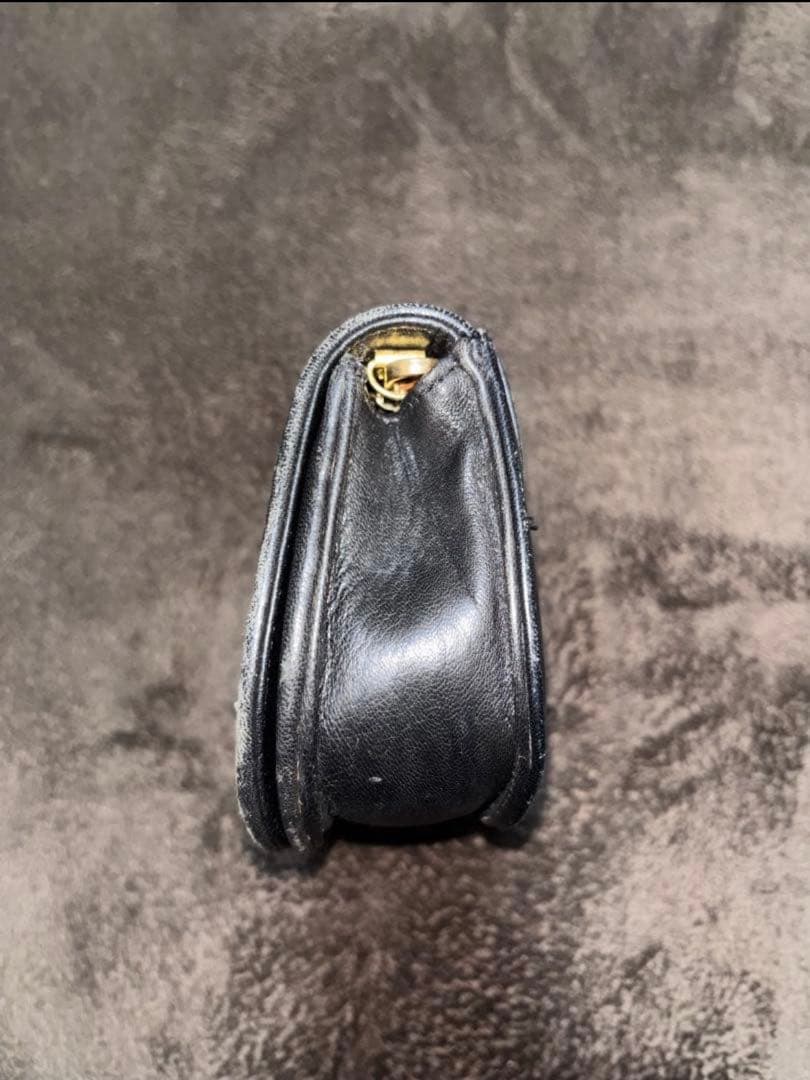 CHANEL ショルダーバッグ