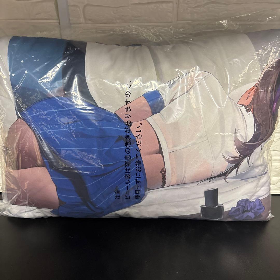 一番くじ 勝利の女神 ニケ NIKKE D賞 寝転がりビジュアルクッション