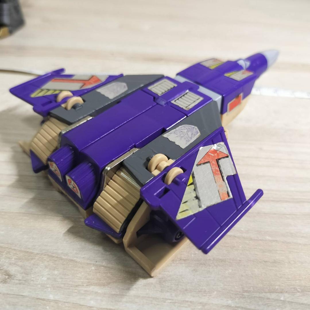 ハズブロ／タカラ　トランスフォーマーアクションフィギュア　８０年代４体