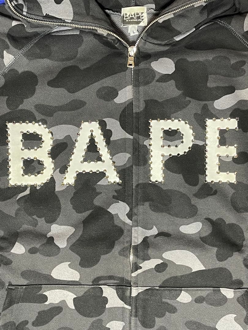 エイプフルジップパーカー