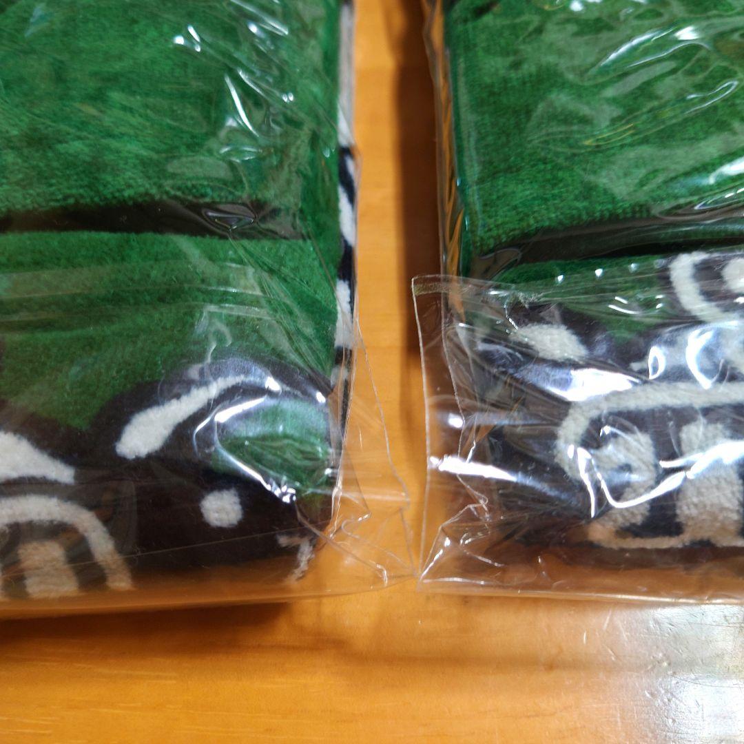 進撃の巨人 フード付きタオル 2枚セット usj ユニバ