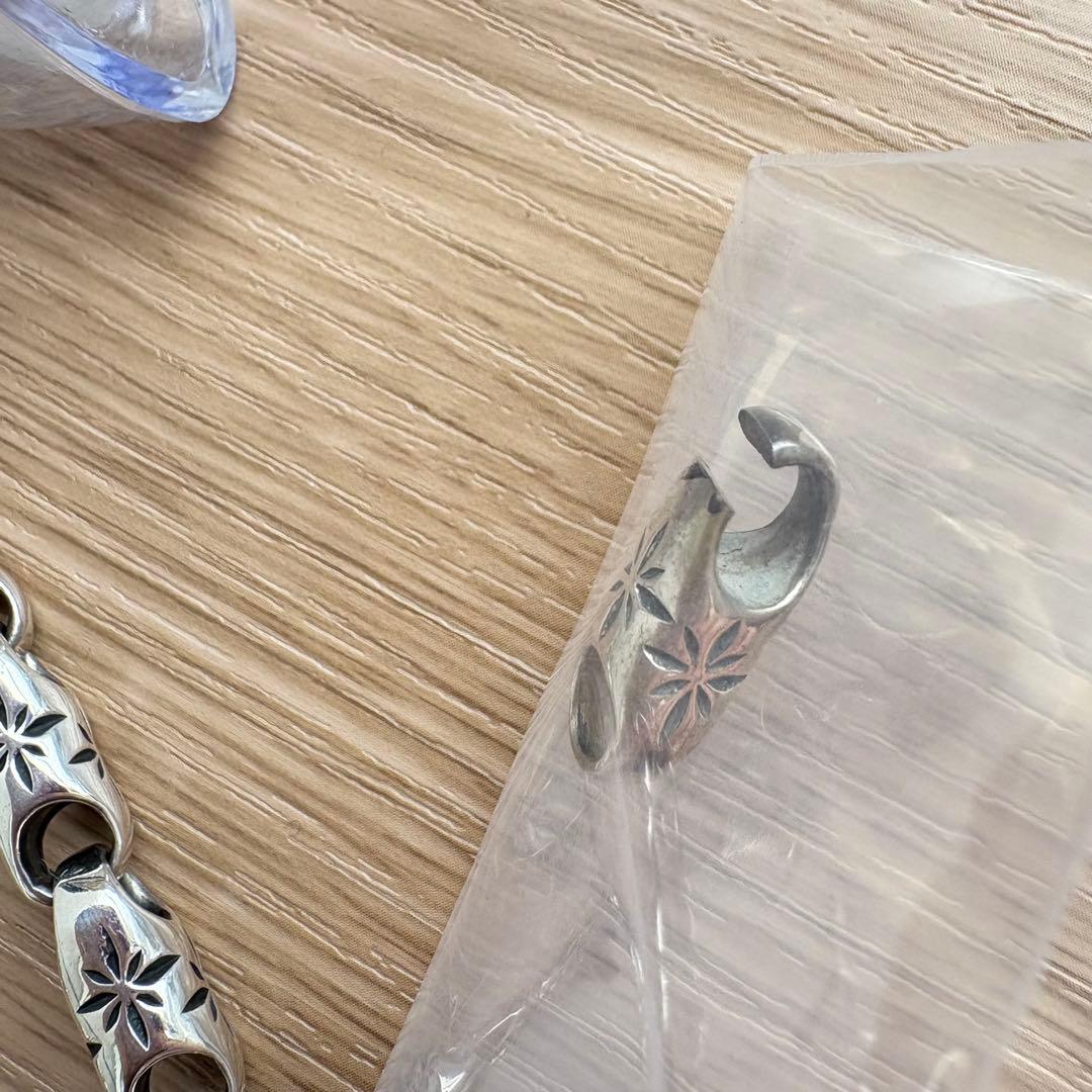 ビルウォールレザー ミッドスター　ブレスレット　バングル