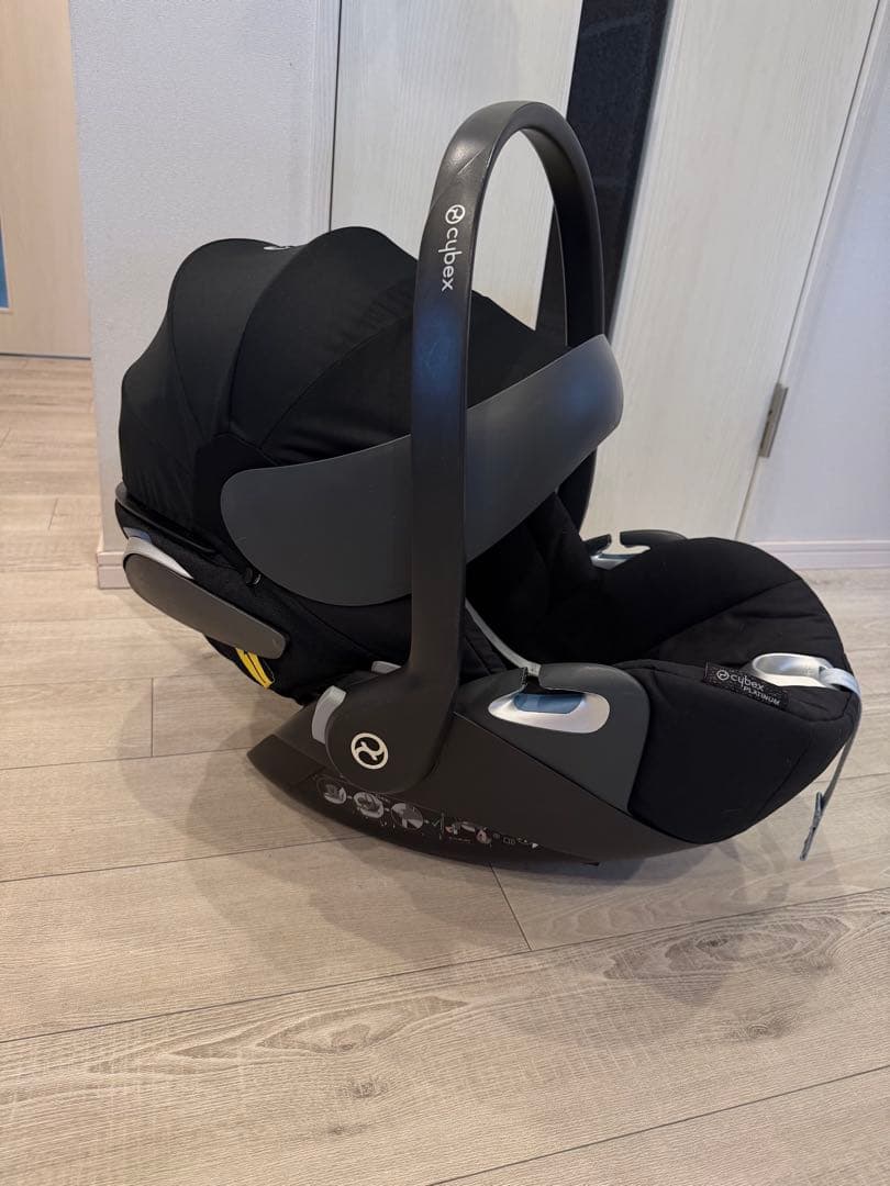 Cybex Cloud Z ブラック チャイルドシート