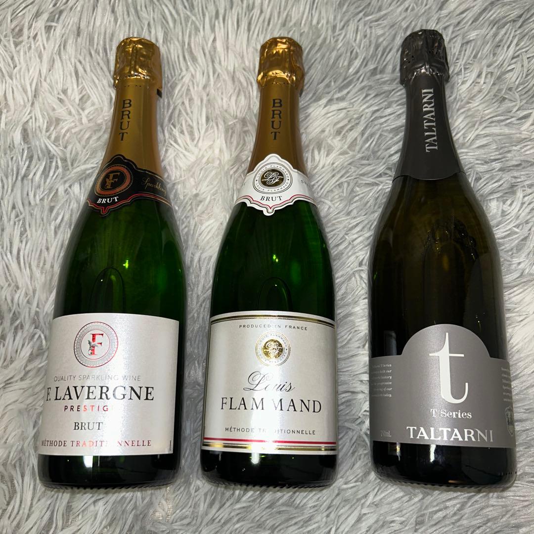 新品】ワインくじ14本セット スパークリング8種 赤ワイン3種 白ワイン3種