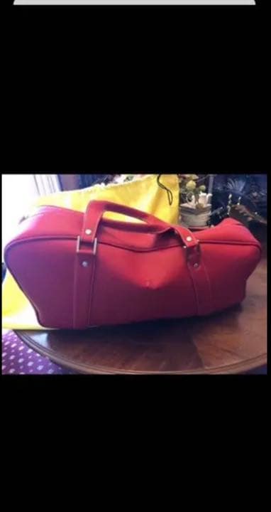 フェラーリ プ-マ コラボ ボストンバッグ赤 Ferrari純正ボストンバッグ