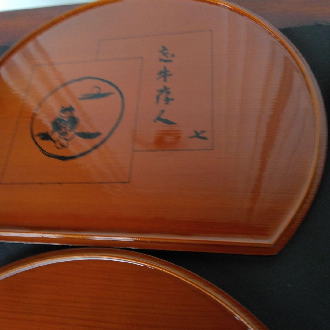 半月盆　春慶塗　十牛図