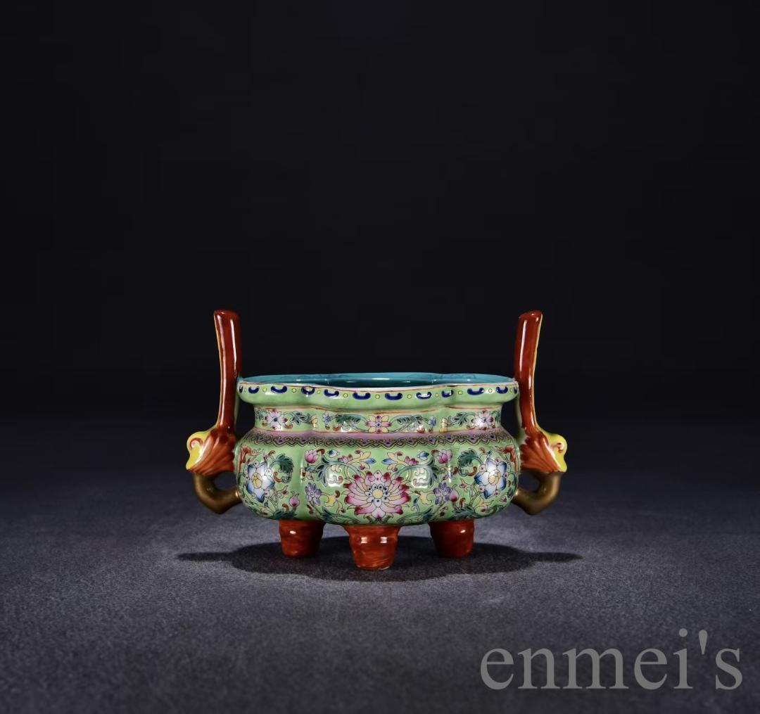 中国古美術・大清雍正紋・粉彩纏枝花卉紋香炉・唐物・古陶磁器・古賞物