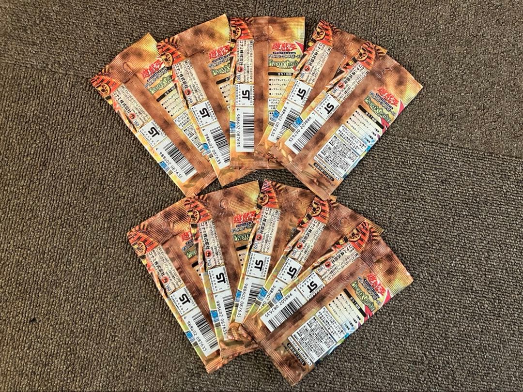 宇*宙様 遊戯王　未開封　パック　絶版　2期