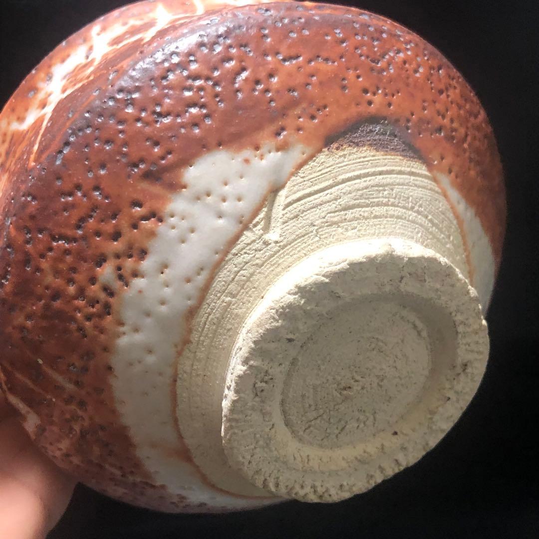 究極の美◼️蔵から、また凄そうな赤茶白い釉薬の美しい