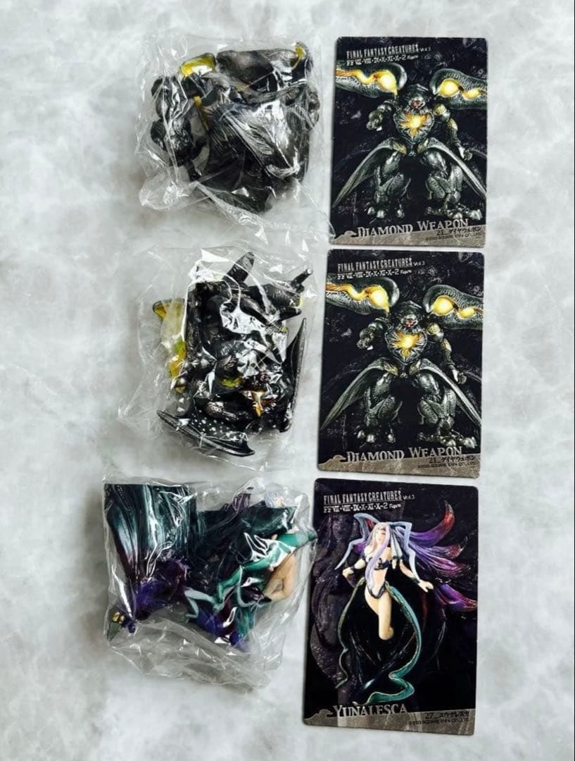 内袋未開封　ファイナルファンタジークリーチャーズフルカラー20体15種
