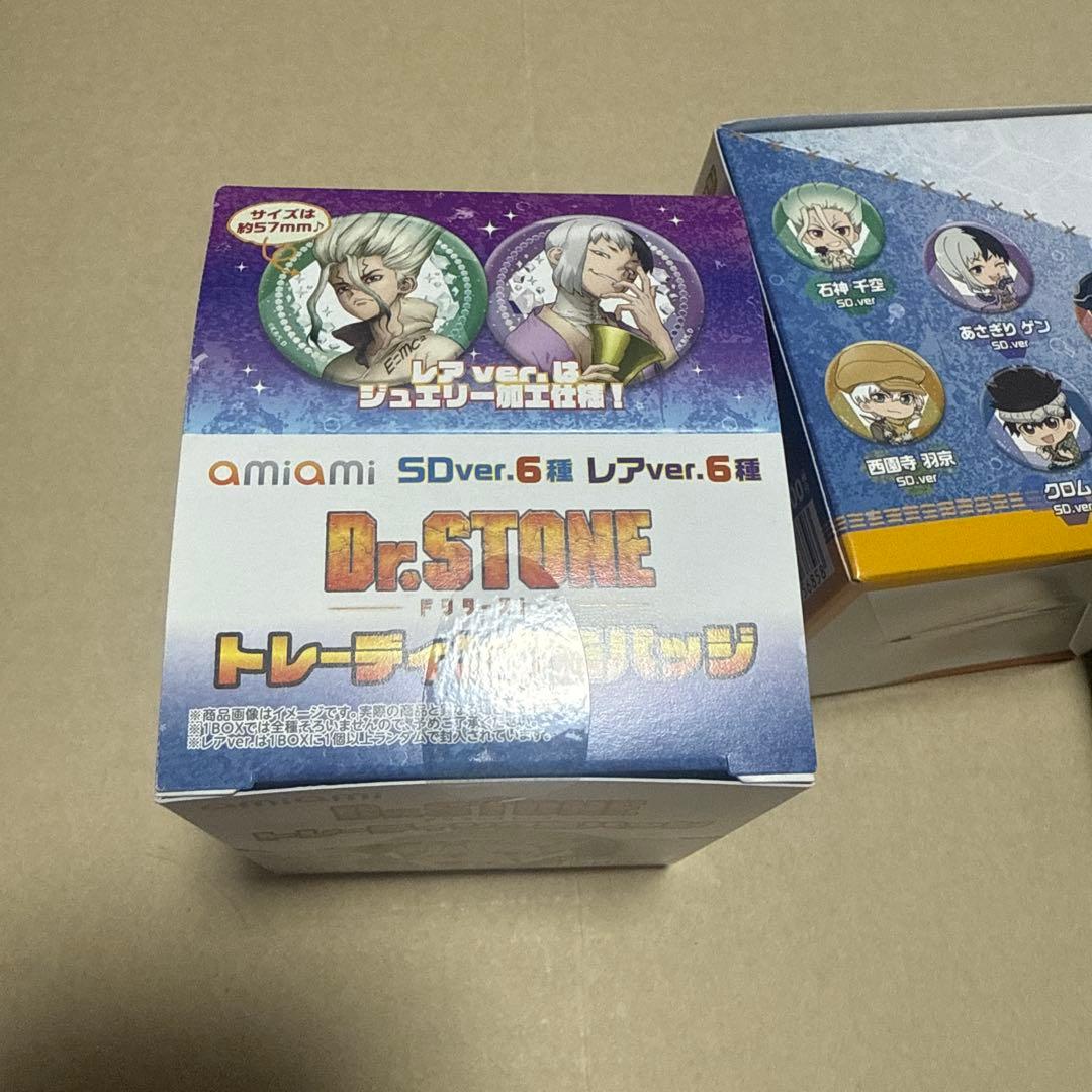 牛*】様 Dr.STONE 缶バッジ　アクリルスタンド　ボックス　あみあみ
