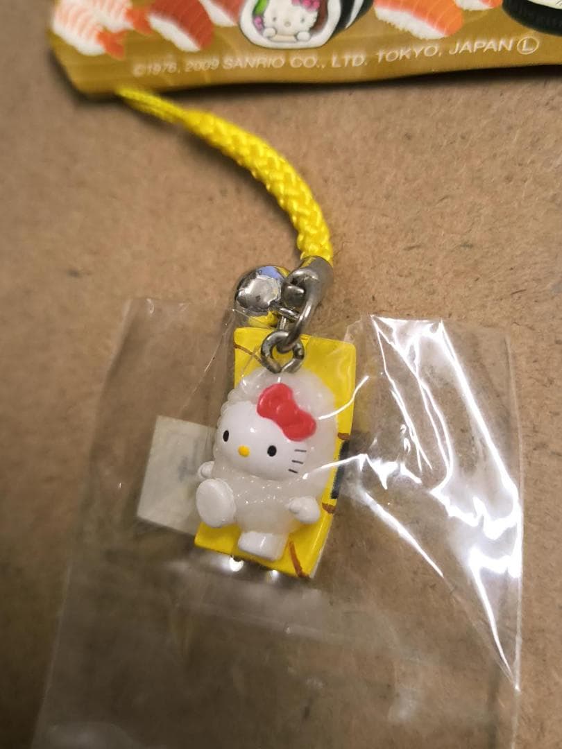 ラスト★未使用 2009年 ハローキティ はろうきてぃ寿司 ストラップ根付 玉子