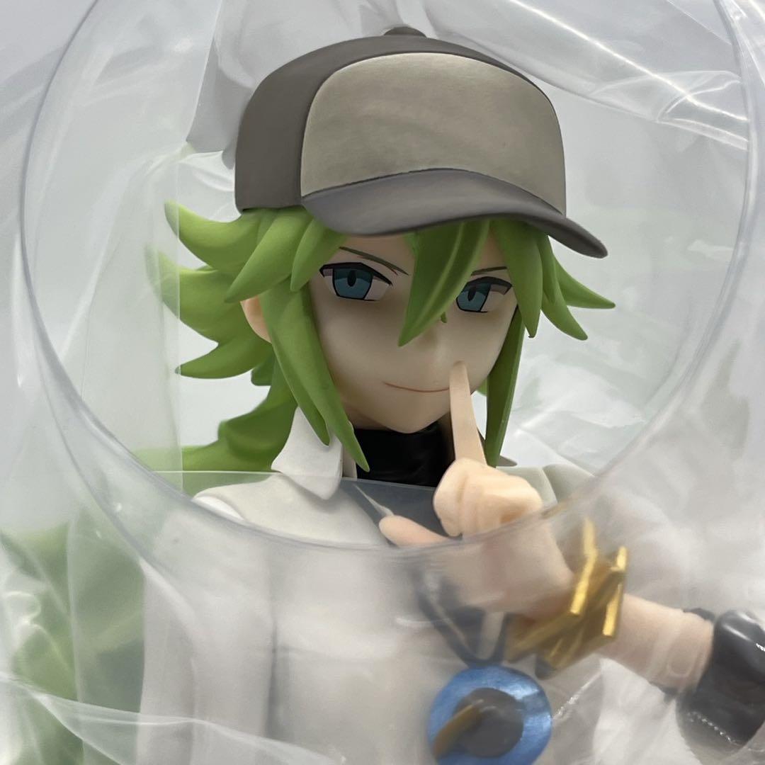 【未使用】 ポケモンセンターオリジナル フィギュア N＆ゾロア