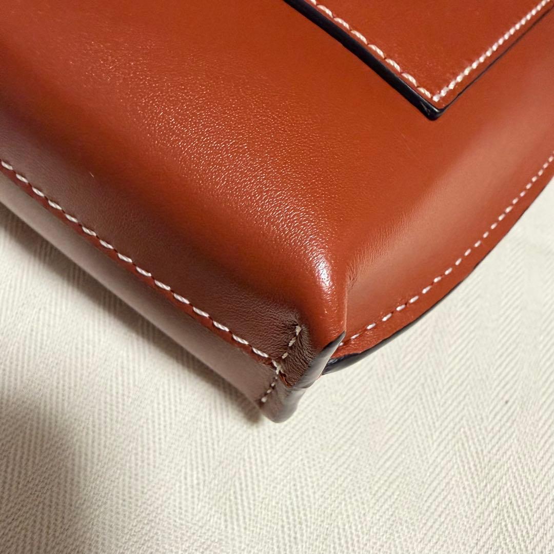 【最終値下げ】ロエベ LOEWE ゲートポケット　ショルダーバッグ本革　レザー