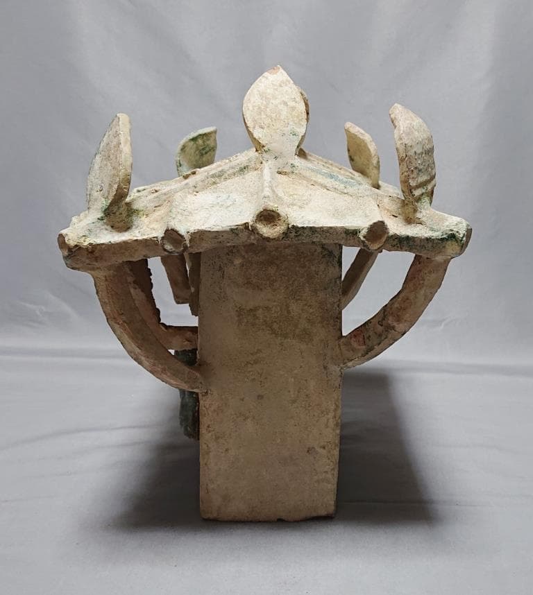 東漢時代 出土品 緑釉銀化楼閣 彩文土器 高さ27.4㎝ （A）