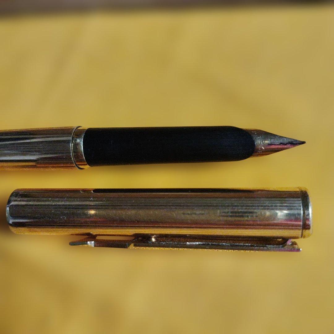 CROSS メタルボールペン2本、万年筆2本