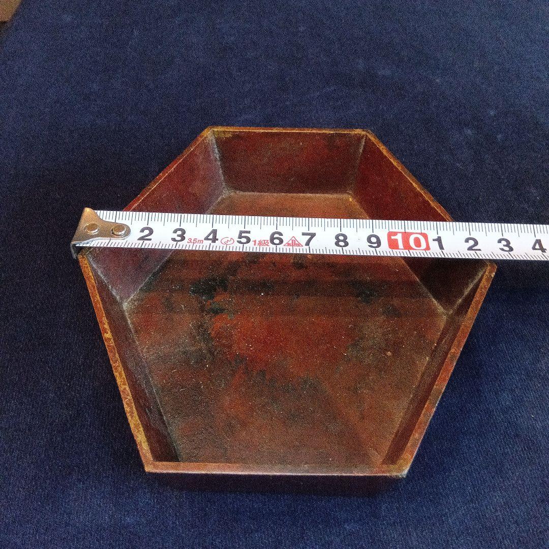六角形の金属製灰皿　アンティーク　レトロ　記念品
