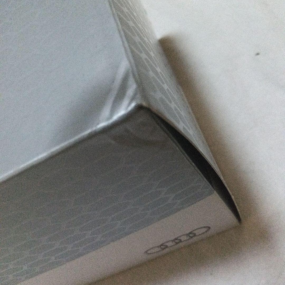 ミニチャンプス 1/18 Audi TT クーペ