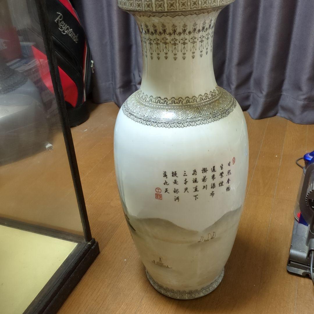 中国・景徳鎮様式の大型花瓶（山水図）です 美術品・アンティーク