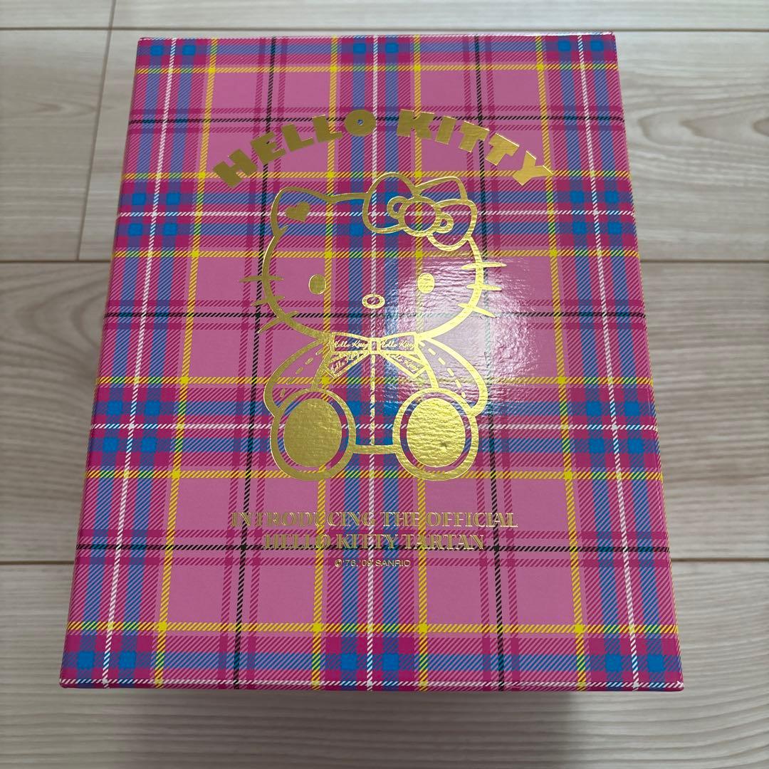 激レア⭐︎35周年記念ハローキティ タータンチェック柄 ぬいぐるみ