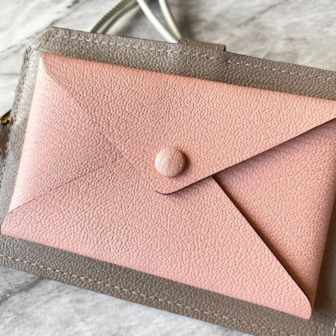 【新品 定価約３万】ラルコバレーノ スマートネックウォレット 財布 革 2432