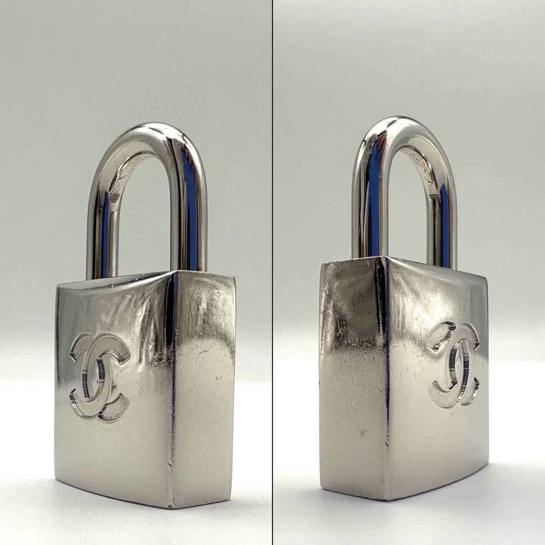 CHANEL シャネル カデナ 南京錠 ココマーク シルバー 鍵2本付き