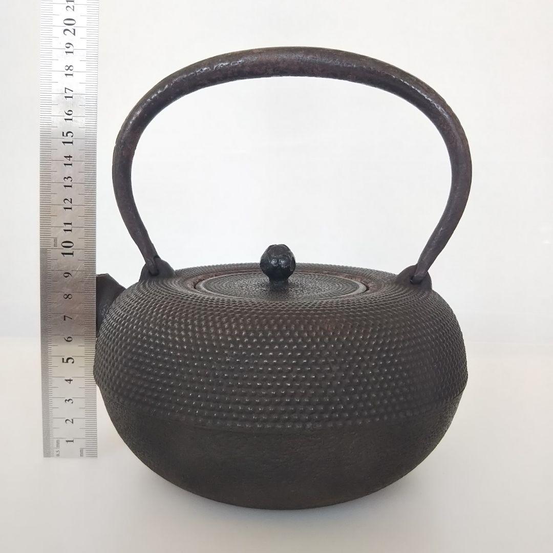 鉄瓶 栗文特選 蕾摘蓋 霰地紋 平丸形 鉄瓶 平丸型 霰 1.5