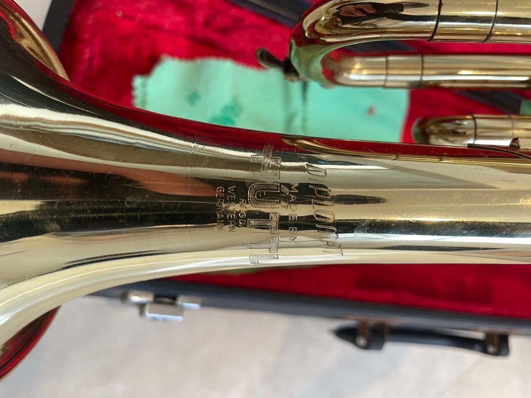 DIPLOMAT made by HUTTL トランペット