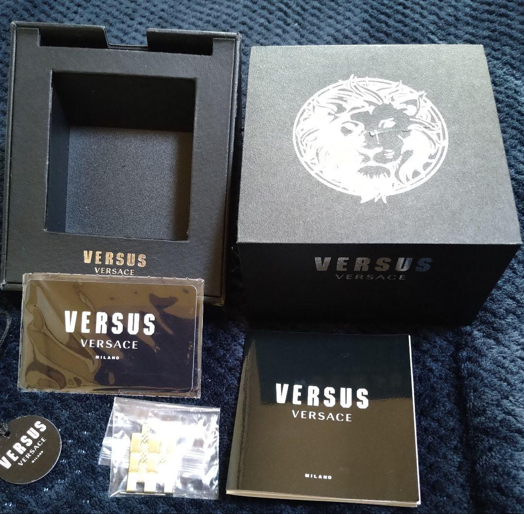 z*0様 VERSUS VERSACE 腕時計