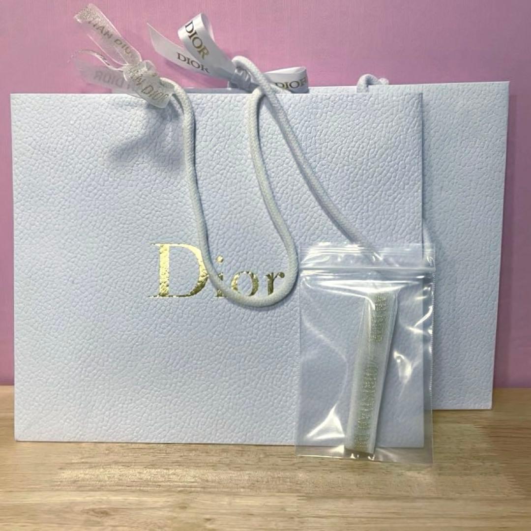 Dior ショップ袋 大 ロゴ違い2種類＋リボン - メルカリ