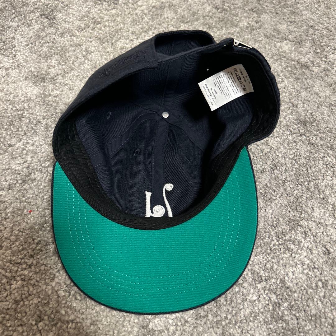 unlikely× nepenthes ベースボールキャップ