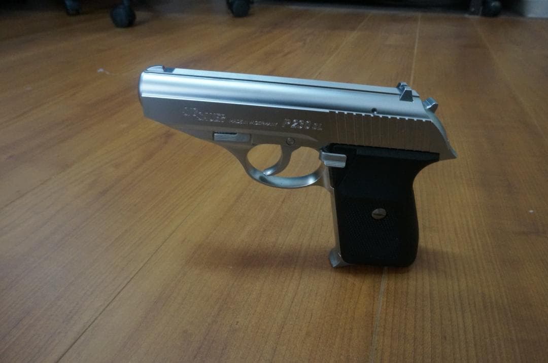 KSC SIG P230SL ガスブローバック サイレンサーのおまけ付き