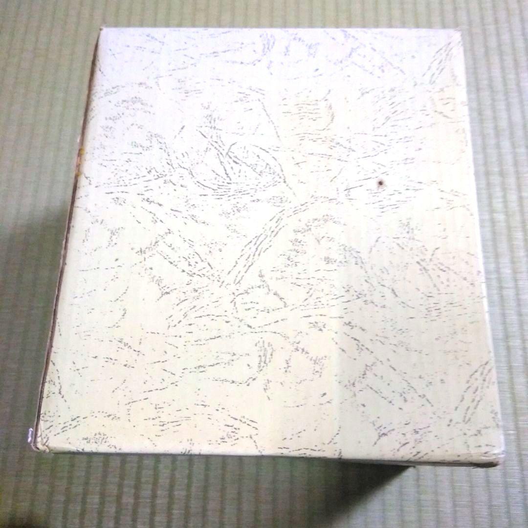 からくり箪笥・【新品・未使用】からくり三段・四ツ引箪笥(加賀梅彫り)