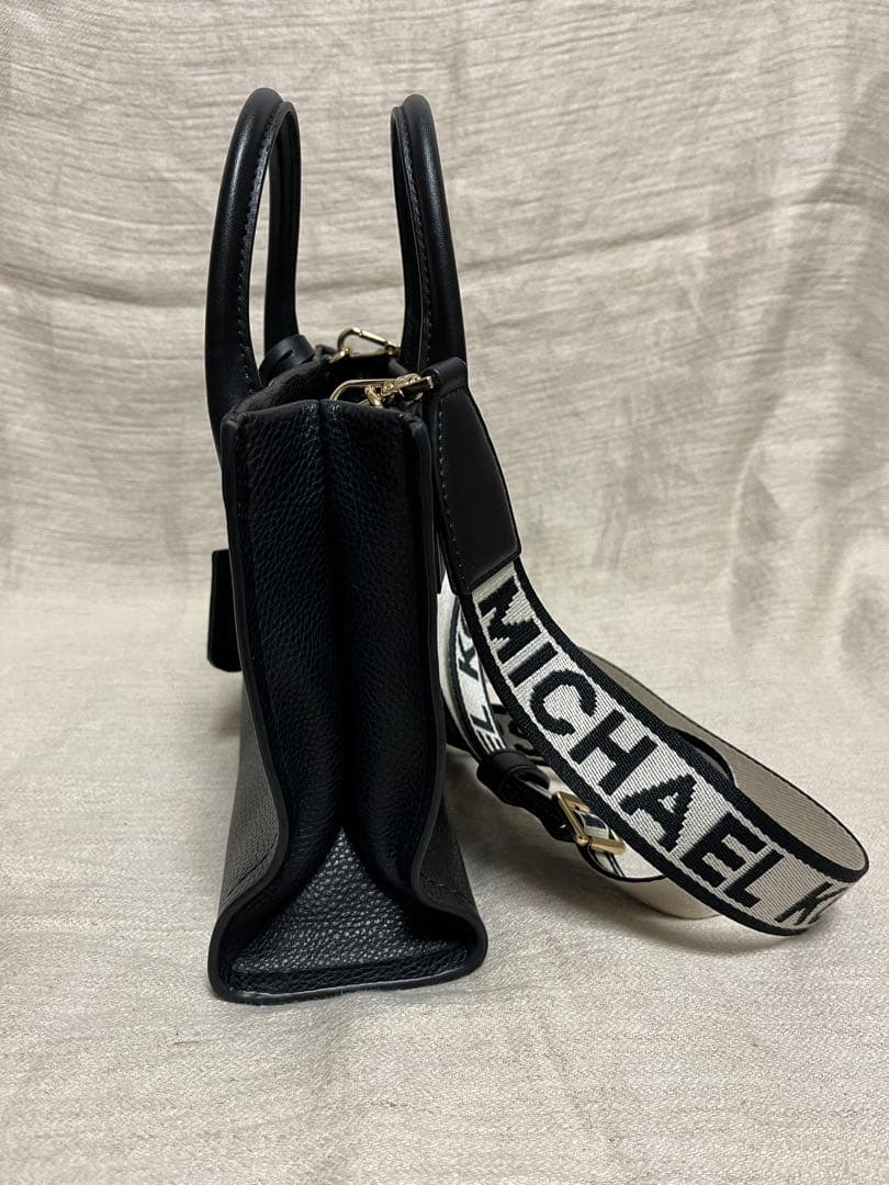 MICHAEL KORS マイケル・コース 2WAYショルダーバッグ