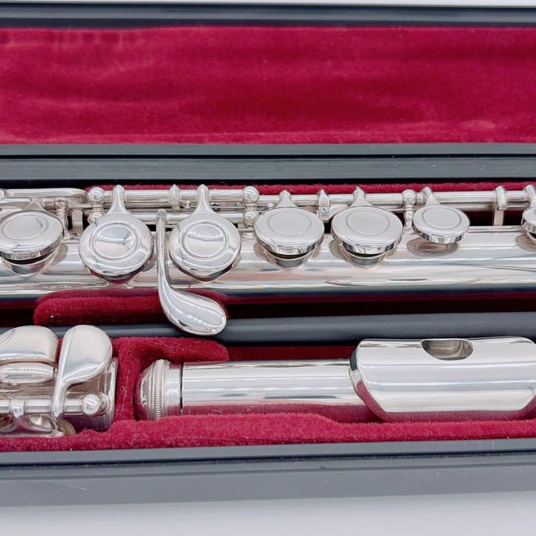 美品 YAMAHA ヤマハ フルート 後期モデル YFL-221 Eメカ付き